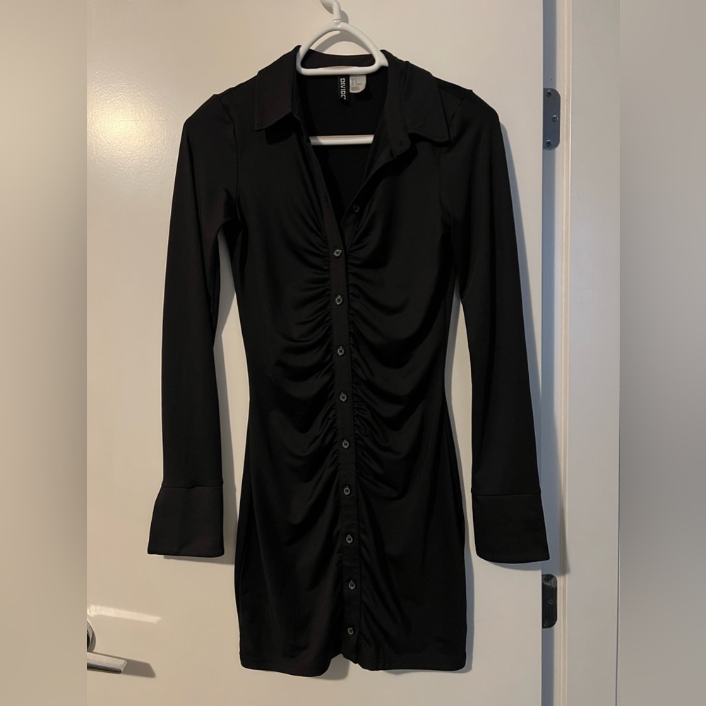 2/$30 💫 H&M mini dress